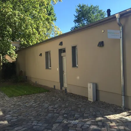 Longevity Box Holiday home *